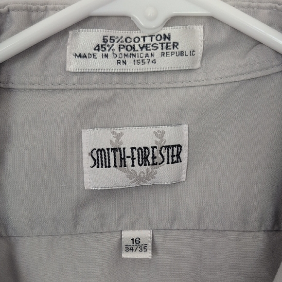 Men's Gray Casual Button Down Shirt - Picture 2 of 3